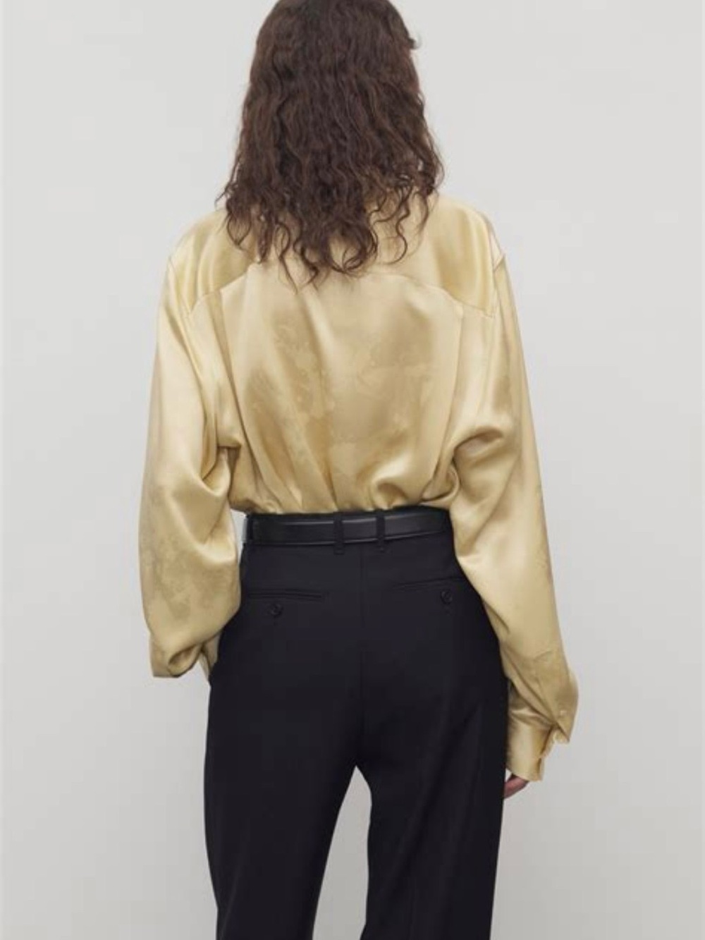 The Row Takara Shirt - Picture 2 of 9